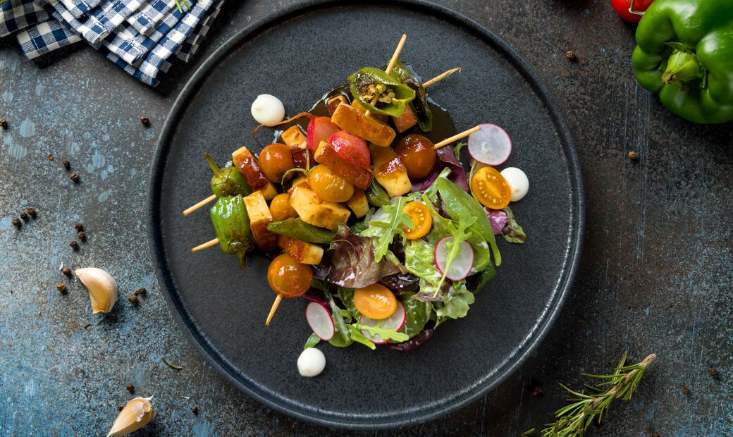 Snídaňový špíz s halloumi a bylinkami